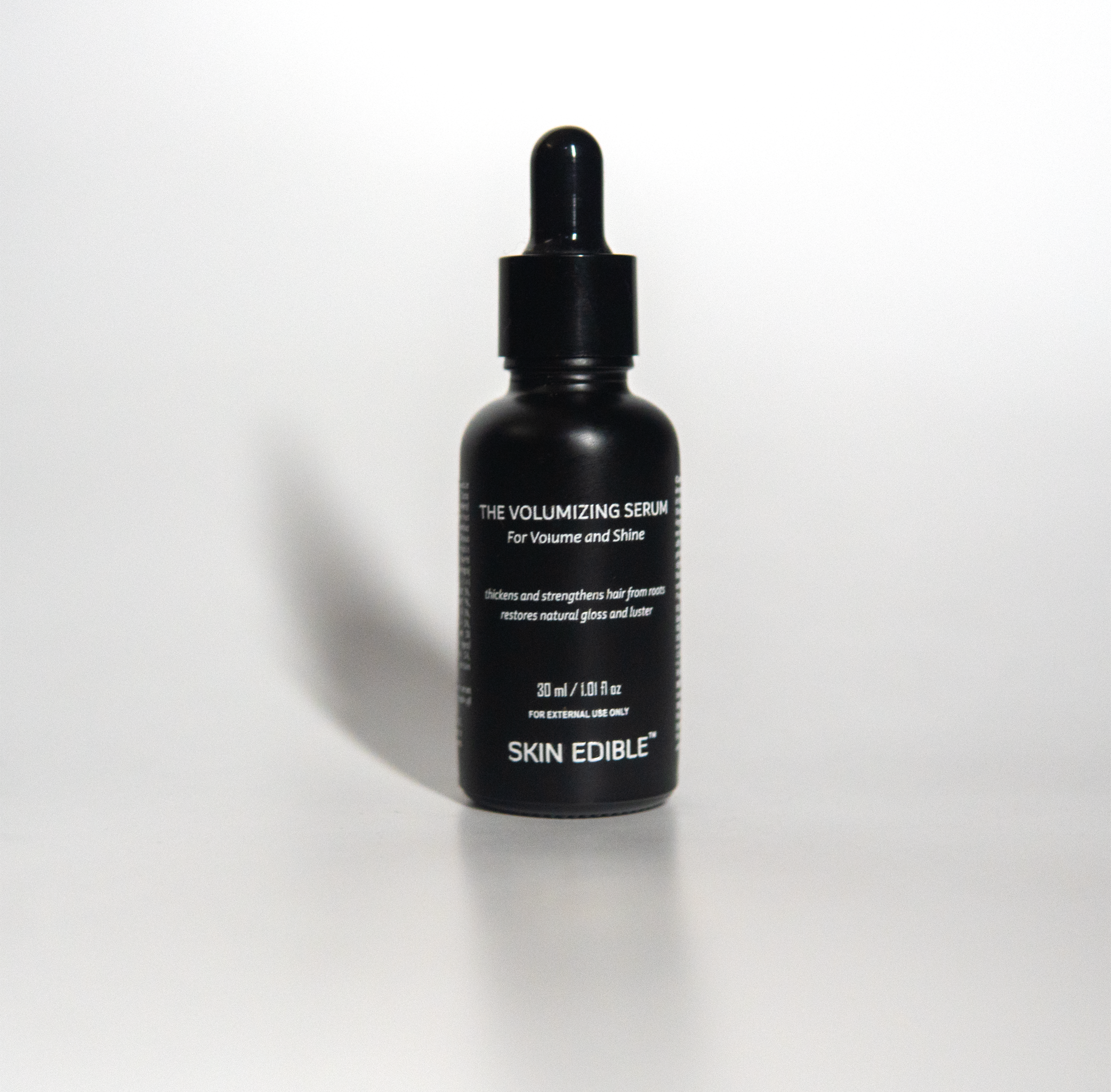 THE VOLUMIZING SERUM 